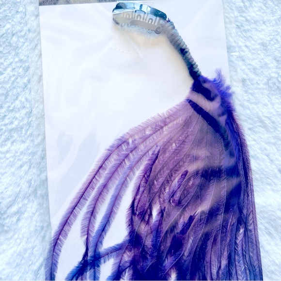 Feather hair clips pink and purple, boho hair extension accessories - Picture 3 of 3